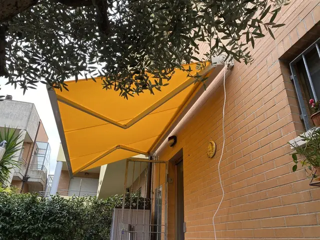 Tende a bracci senza cassonetto