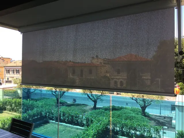 Tende a caduta