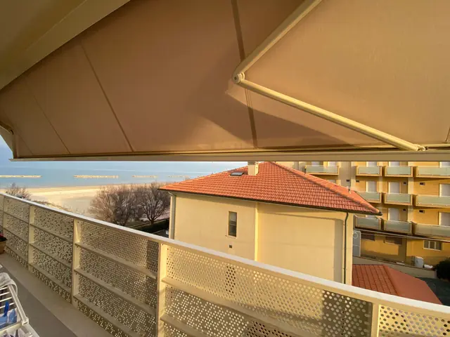 Tende a bracci senza cassonetto
