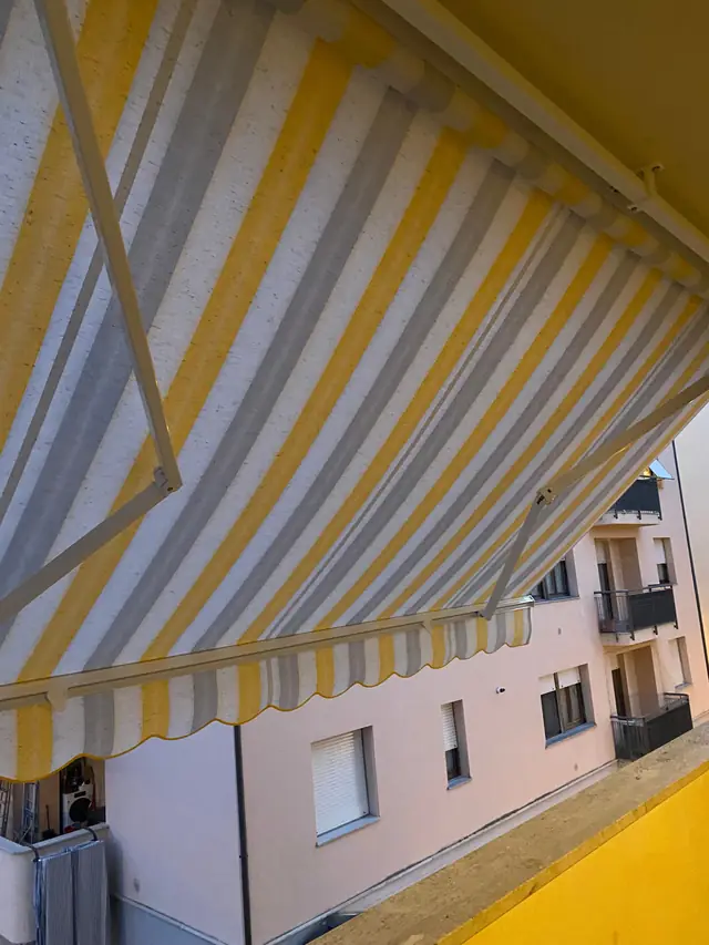Tende a bracci senza cassonetto